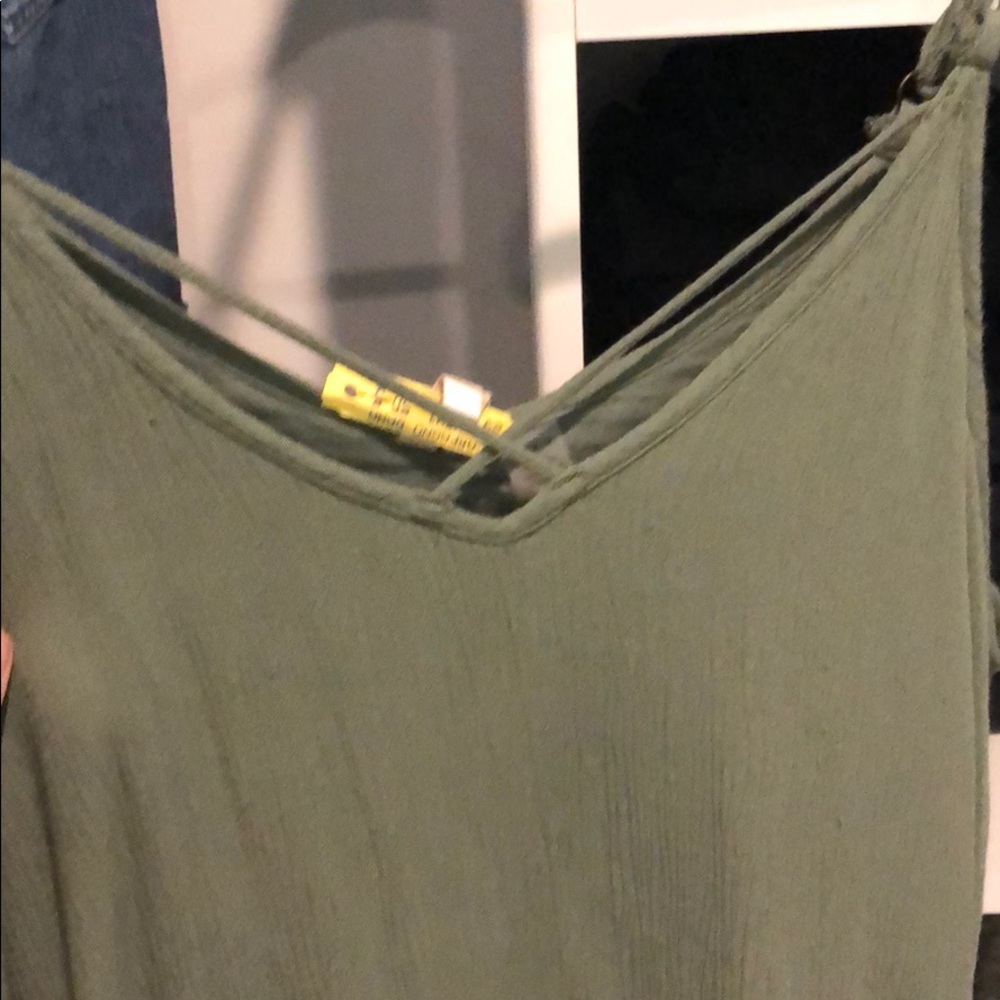 Dress - Picture 3 of 3